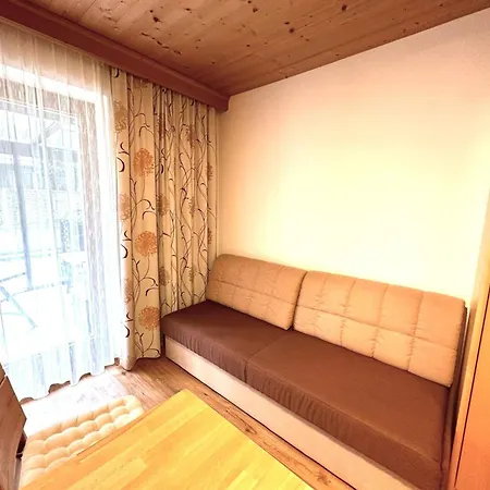 In Near Spieljochbahn Apartment *